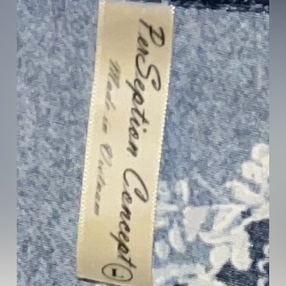 PerSeptionConceptBlouse - Picture 2 of 6